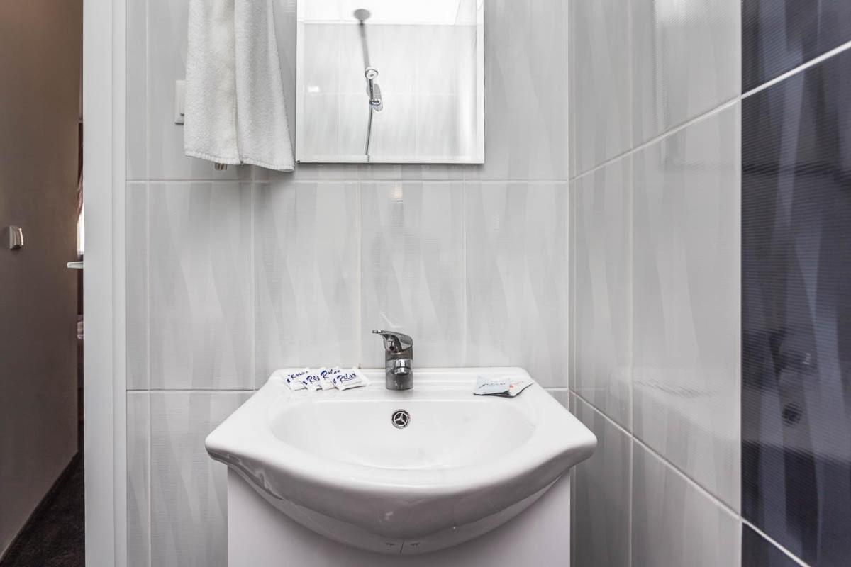 Hotel Central Point Sofia Ngoại thất bức ảnh