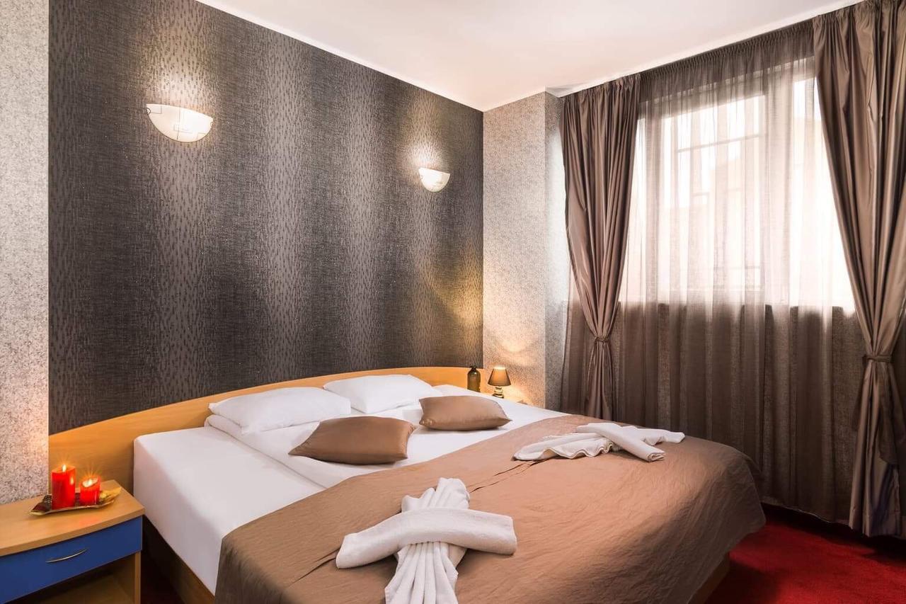 Hotel Central Point Sofia Ngoại thất bức ảnh