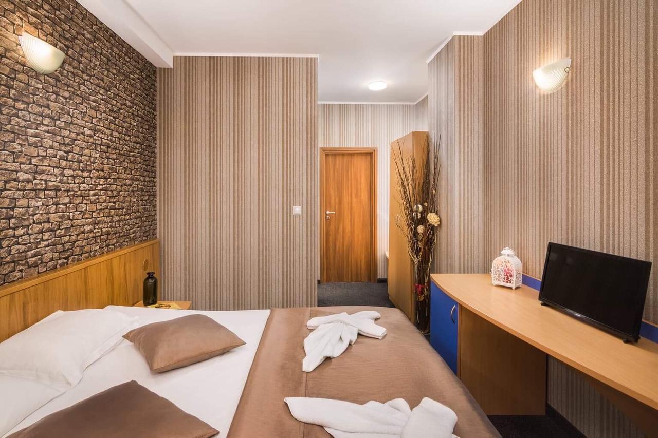 Hotel Central Point Sofia Ngoại thất bức ảnh